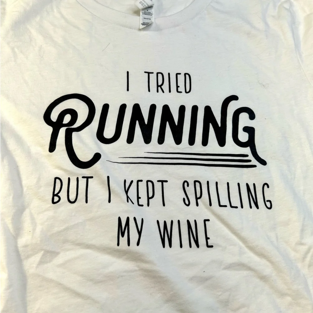 Boutique White Cotton Graphic Tee - Picture 8 of 10